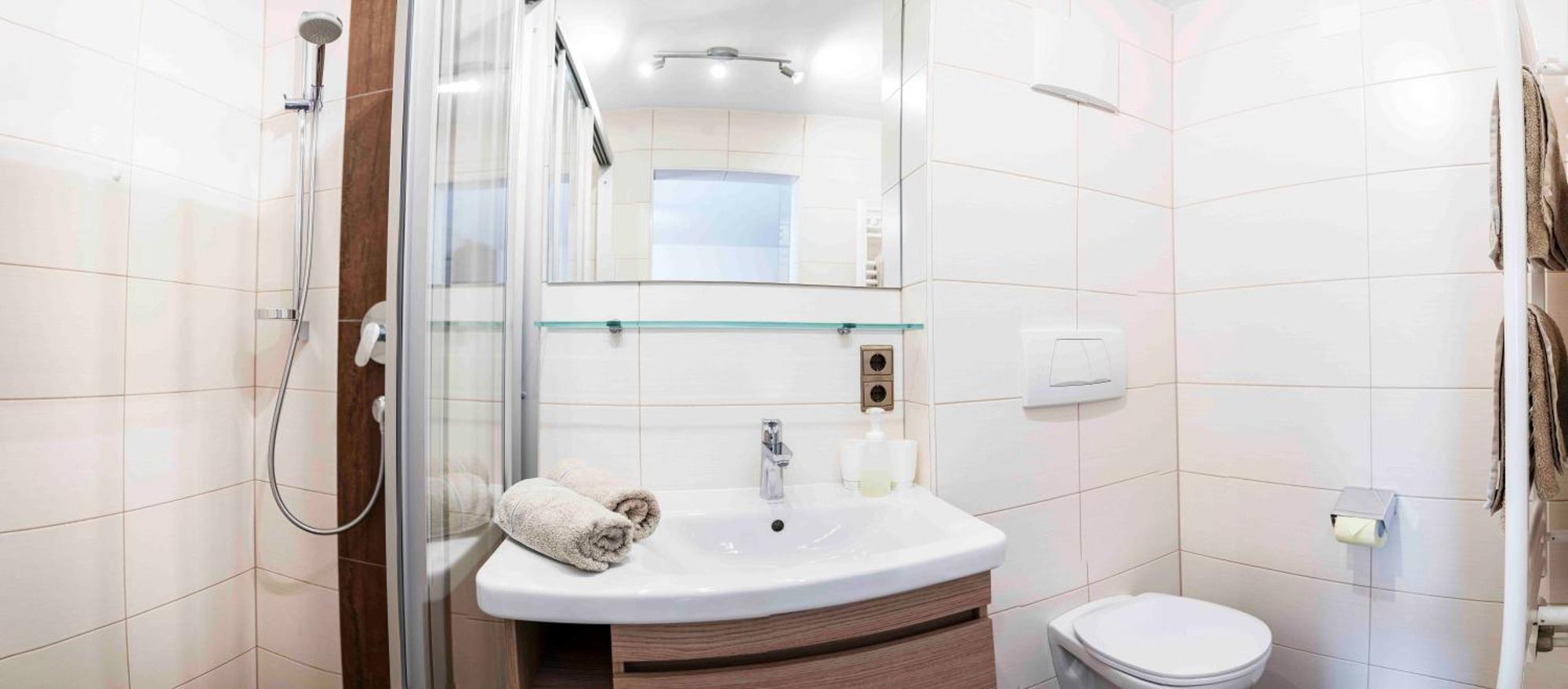 Landhaus Zangerl - Kobelerhof ランデック 部屋 写真
