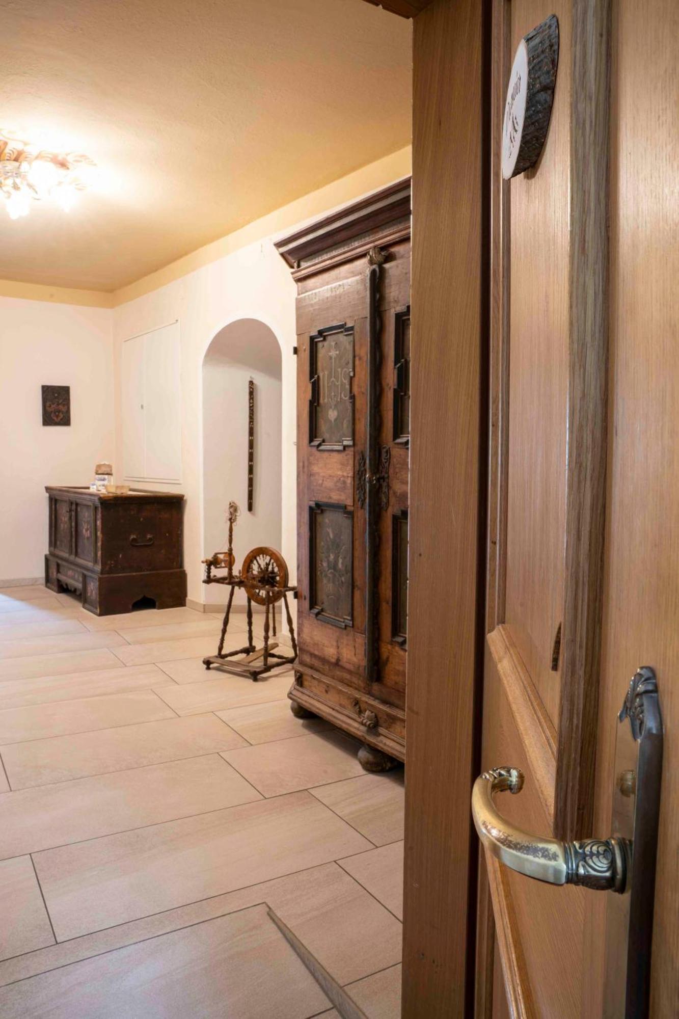 Landhaus Zangerl - Kobelerhof ランデック 部屋 写真