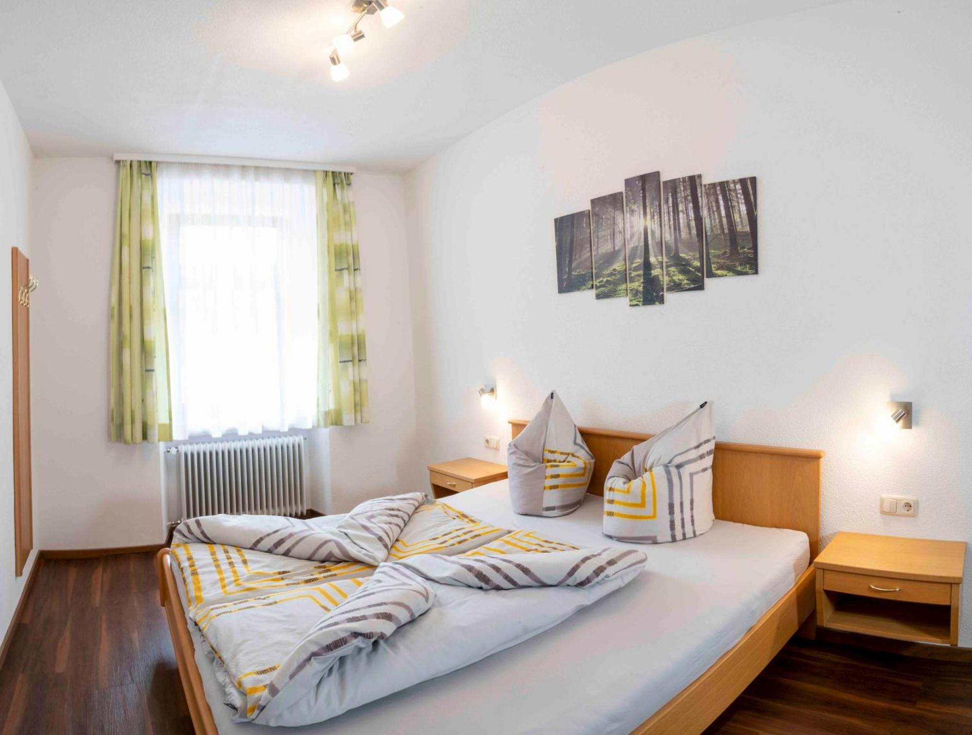 Landhaus Zangerl - Kobelerhof ランデック 部屋 写真